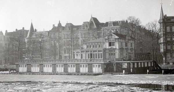 0003600008-stadsarchief-amsterdam-1940-clubgebouw-1940